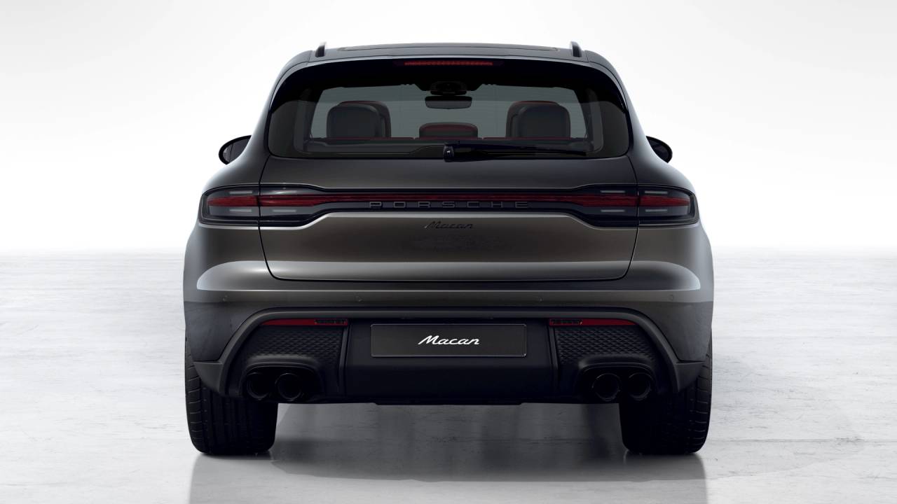 Thumbnail: 2026 Porsche Macan - 7