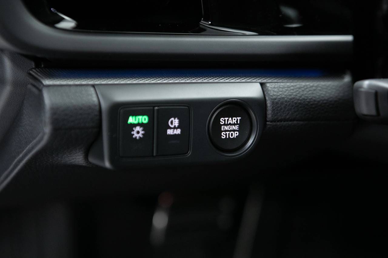 Thumbnail: 2026 Porsche Panamera - 27