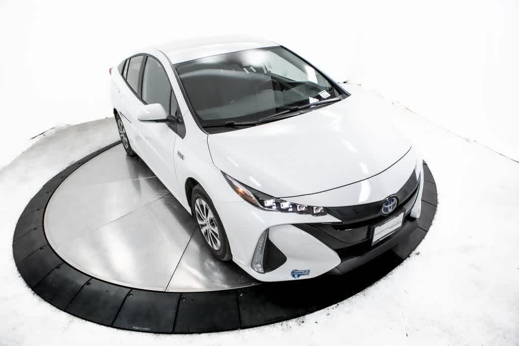 Thumbnail: 2021 Toyota Prius Prime - 33