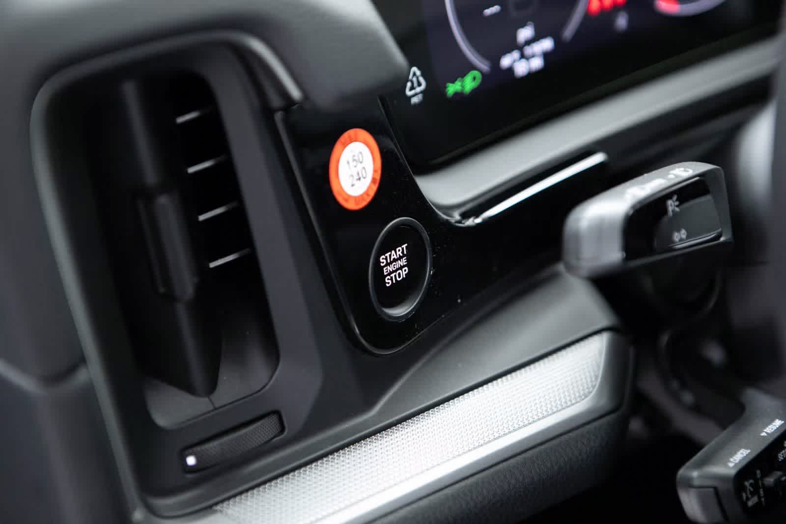 Thumbnail: 2025 Porsche Cayenne - 21