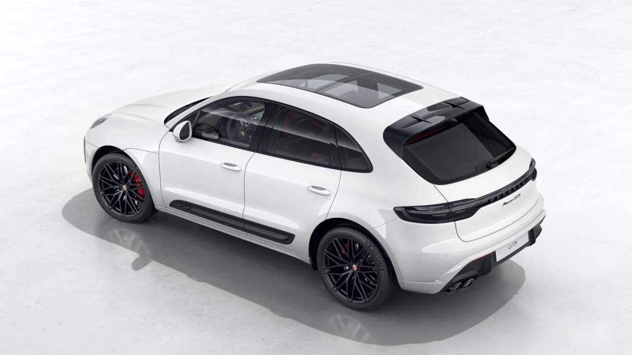 2026 Porsche Macan GTS photo 4