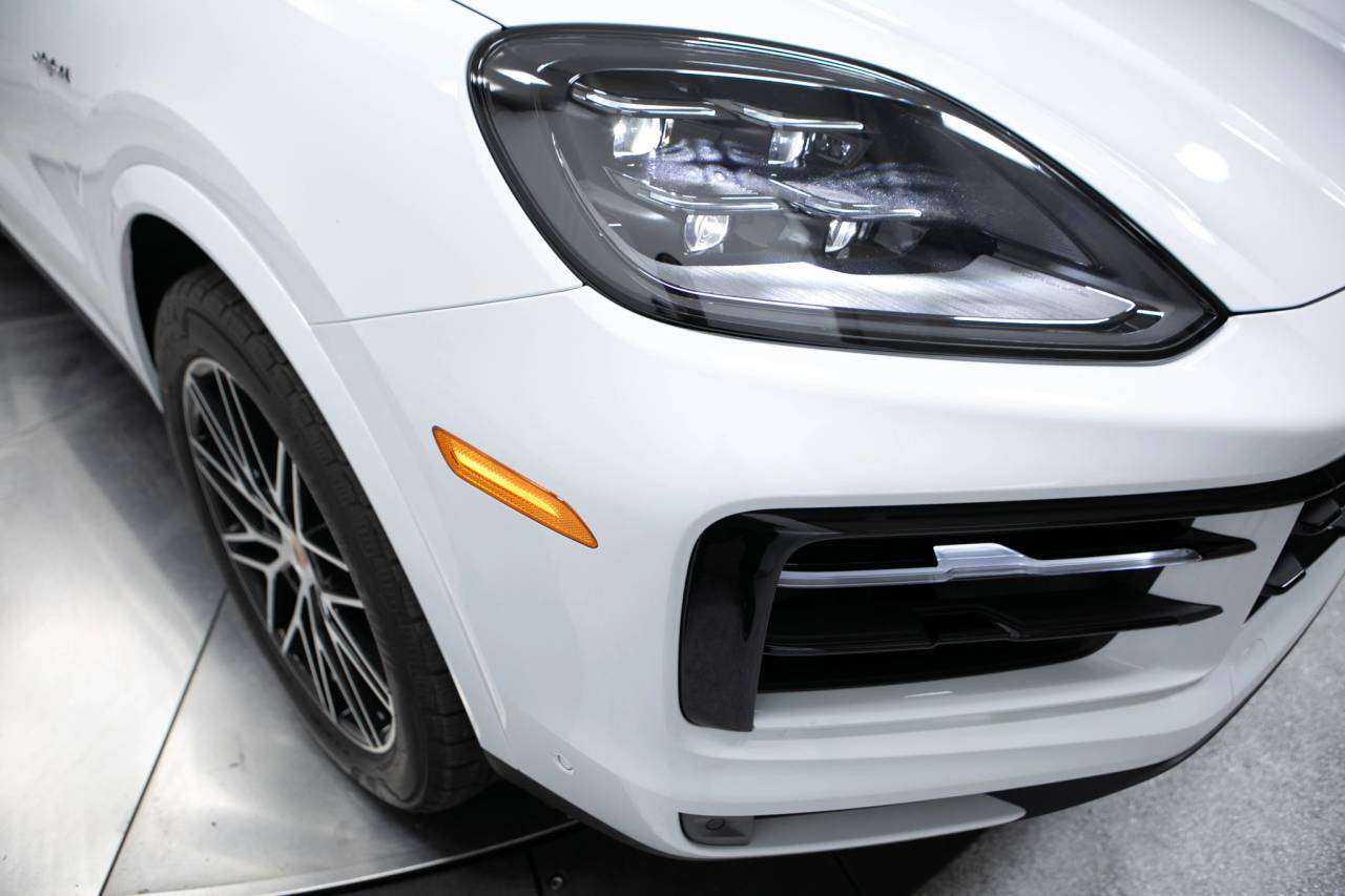 Thumbnail: 2026 Porsche  - 12