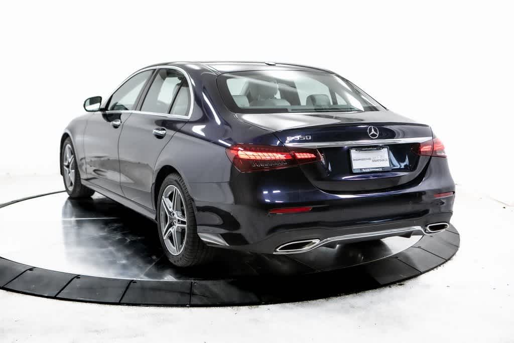 Thumbnail: 2022 Mercedes-Benz E-Class - 3