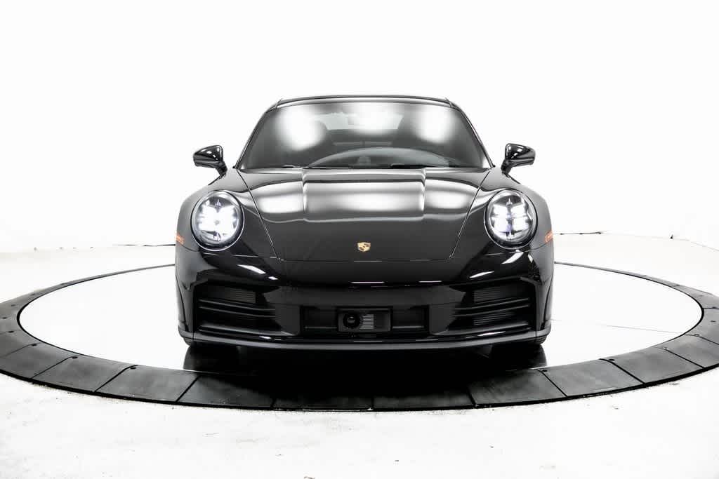 Thumbnail: 2025 Porsche 911 - 10