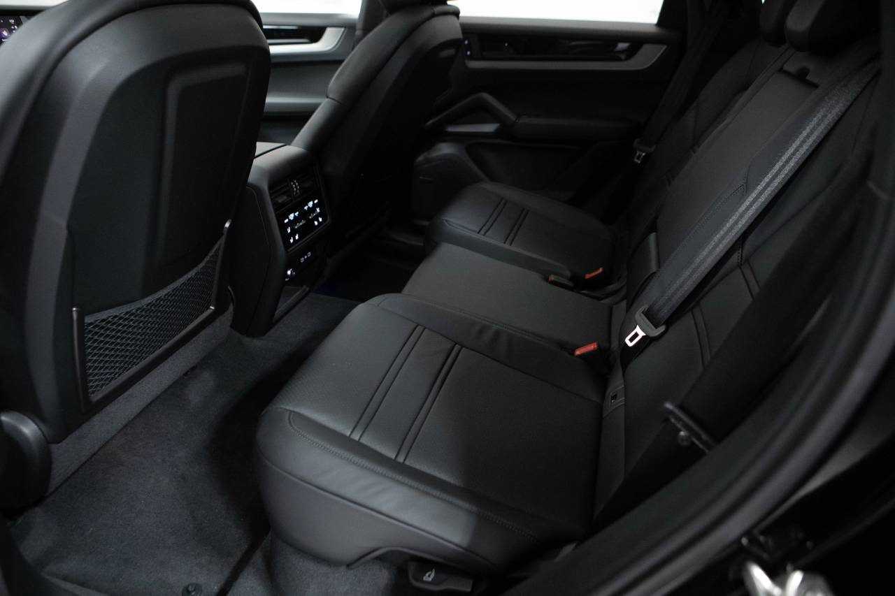 Thumbnail: 2026 Porsche  - 35