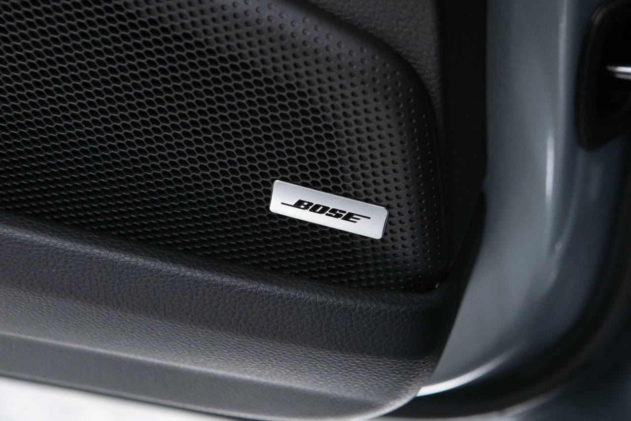 Thumbnail: 2026 Porsche Panamera - 34