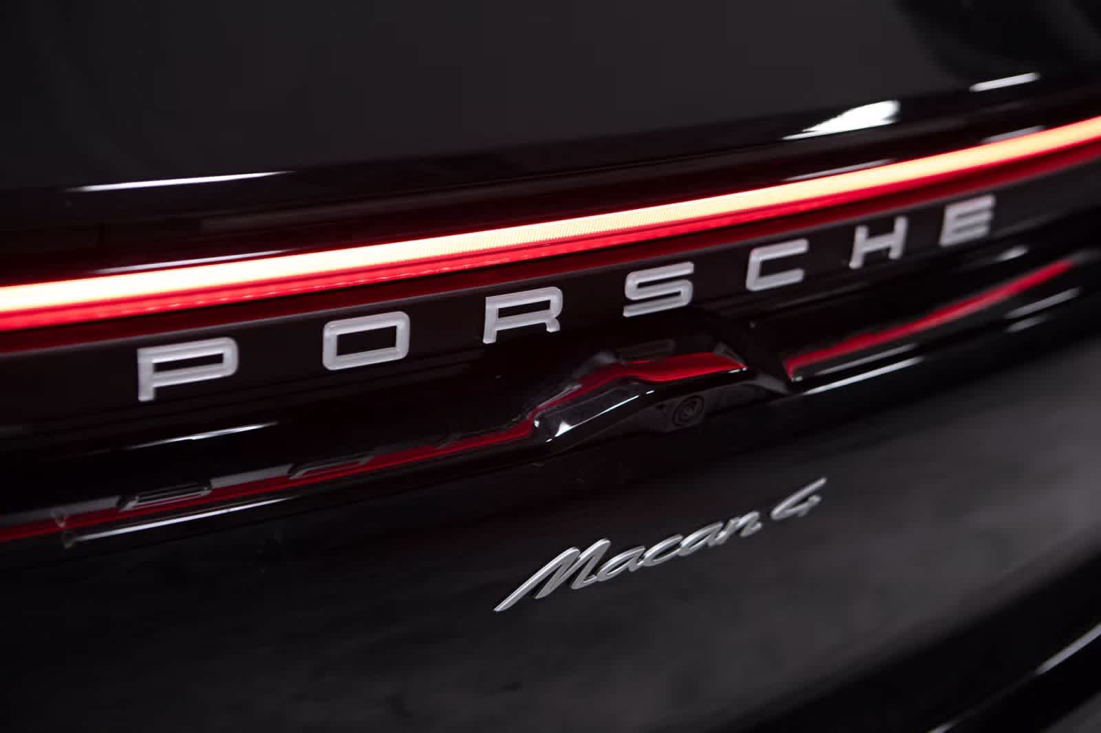 Thumbnail: 2025 Porsche Macan - 19