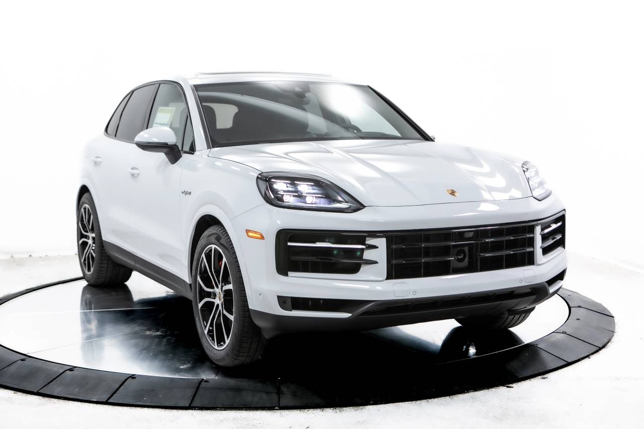 Thumbnail: 2025 Porsche Cayenne - 11
