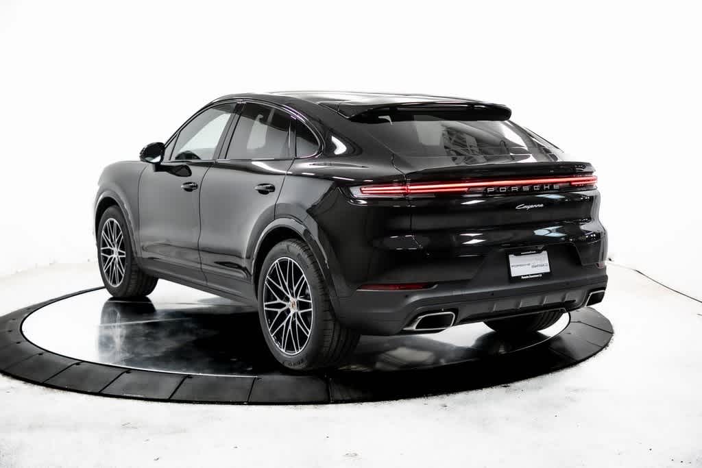 Thumbnail: 2025 Porsche  - 3