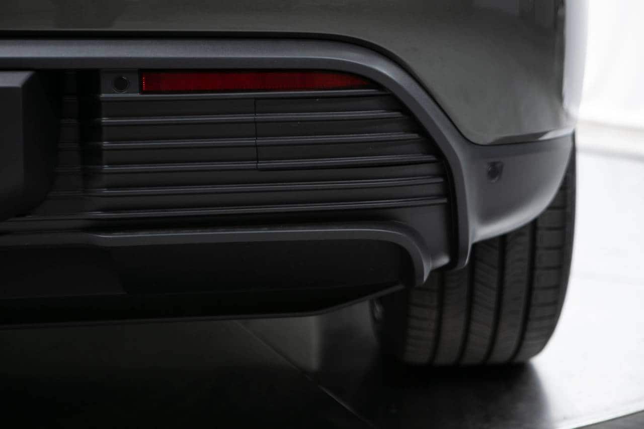 Thumbnail: 2026 Porsche Macan - 17
