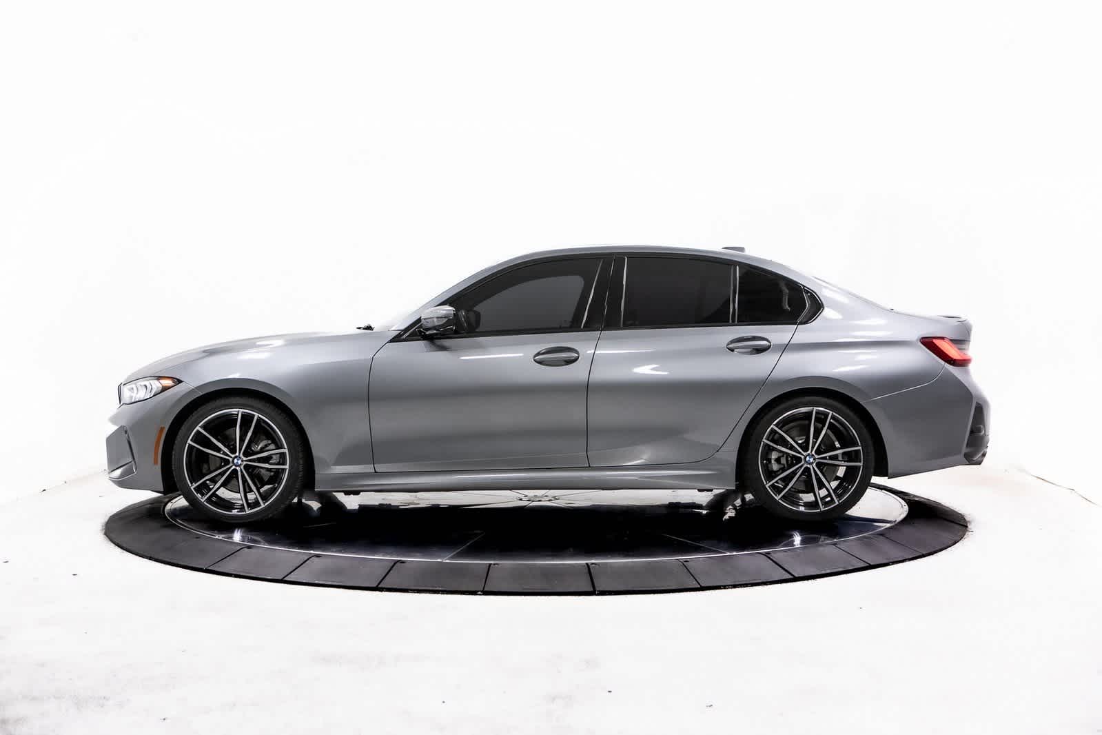 2023 Bmw 330i photo 2