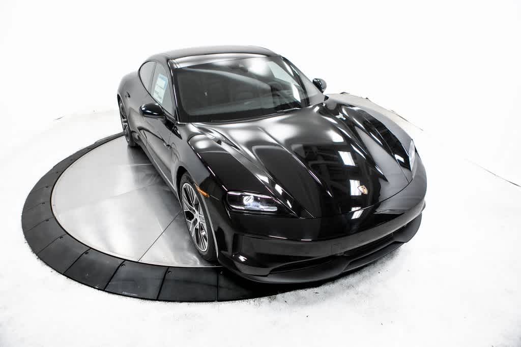 Thumbnail: 2025 Porsche Taycan - 41