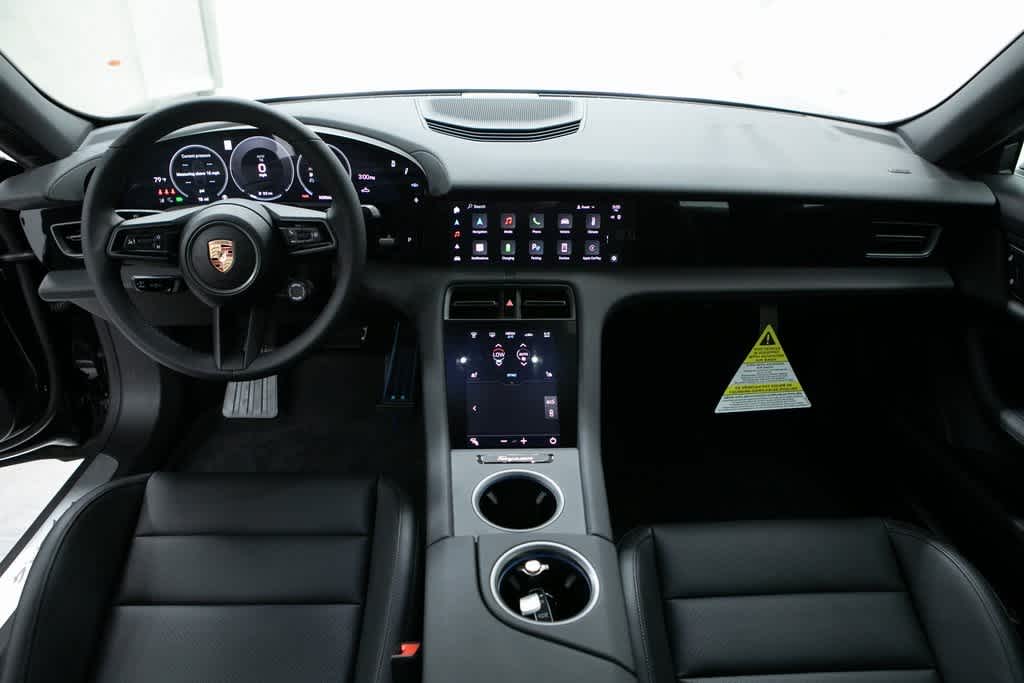 Thumbnail: 2025 Porsche Taycan - 13