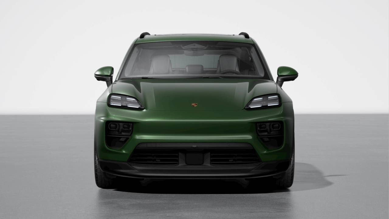 Thumbnail: 2026 Porsche Macan - 8