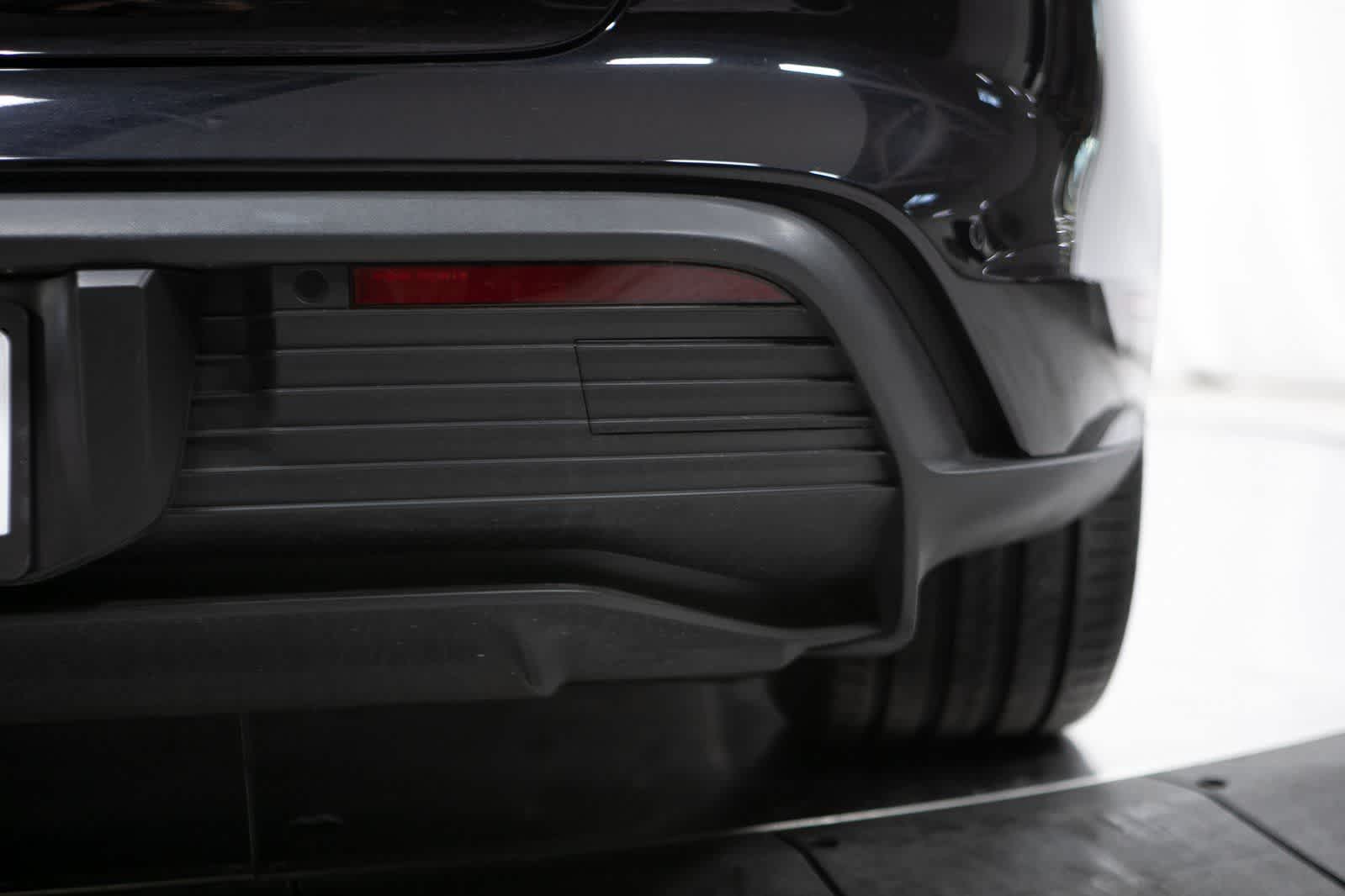 Thumbnail: 2022 Porsche Taycan - 37