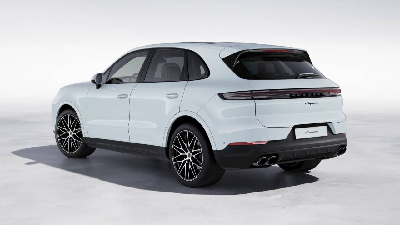 Thumbnail: 2026 Porsche Cayenne - 3
