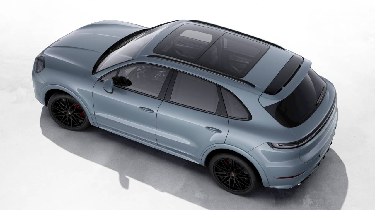 Thumbnail: 2026 Porsche Cayenne - 4