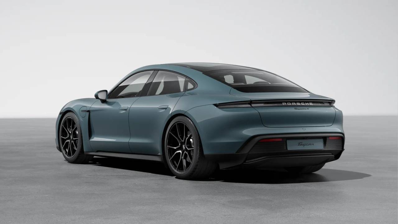 Thumbnail: 2025 Porsche Taycan - 3