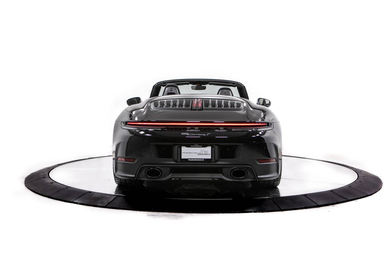 Thumbnail: 2026 Porsche 911 - 6