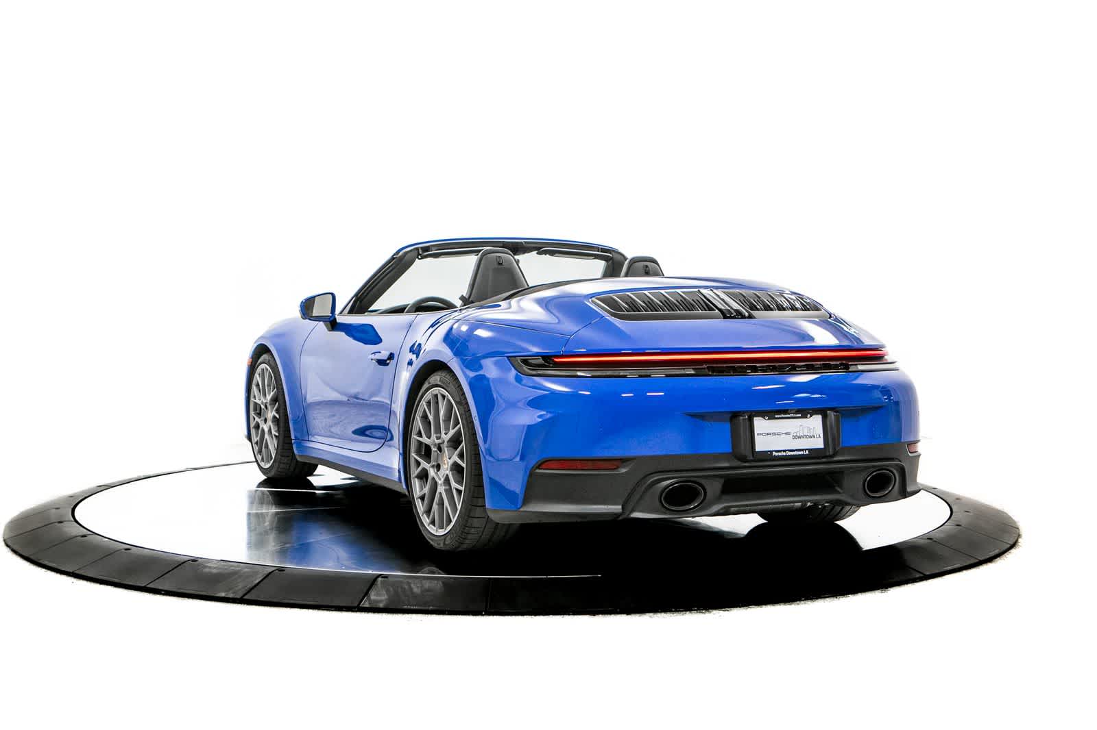 Thumbnail: 2025 Porsche 911 - 3