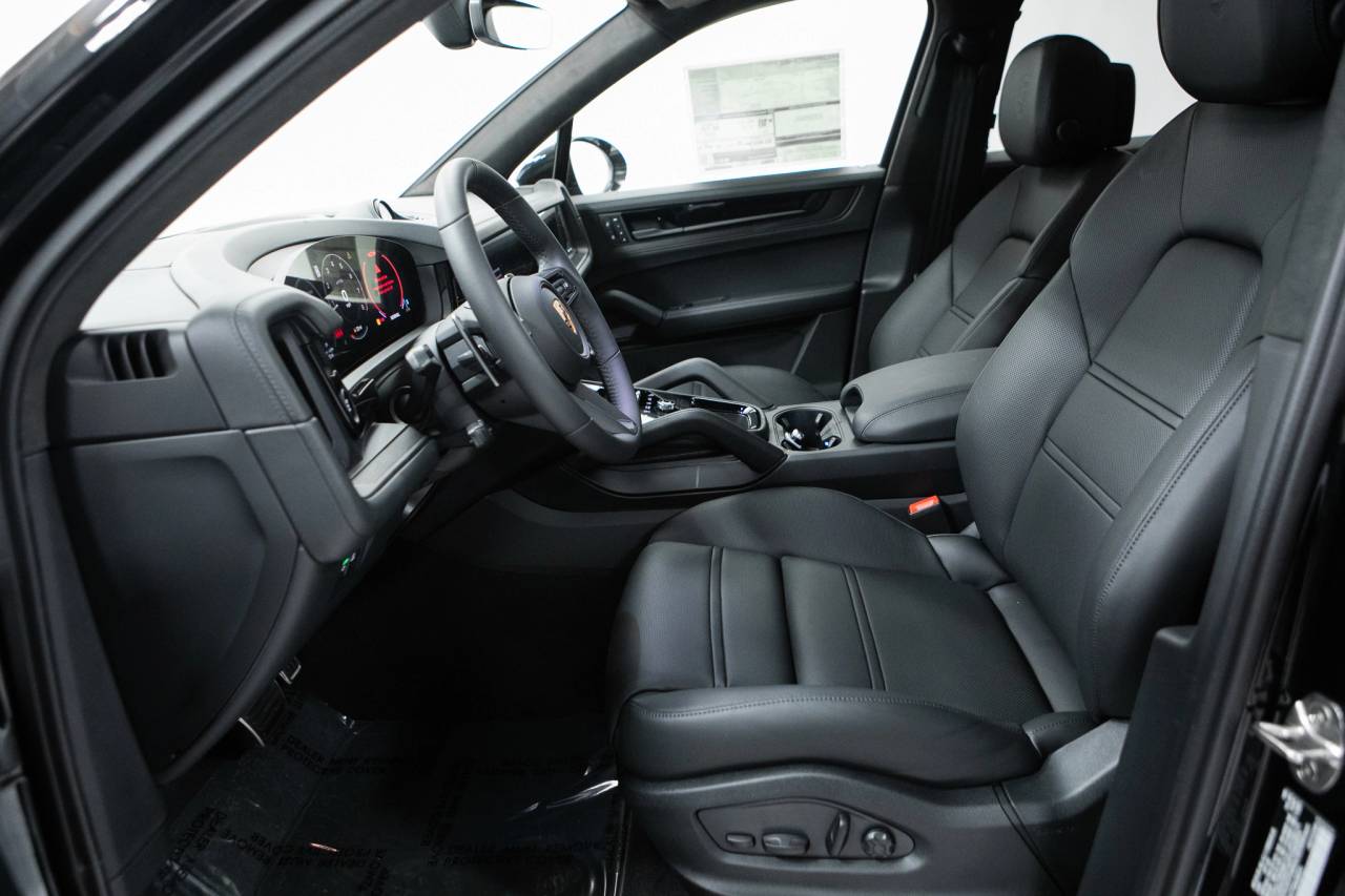 Thumbnail: 2026 Porsche Cayenne - 23