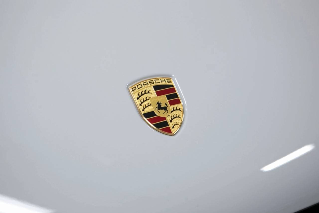 Thumbnail: 2026 Porsche Macan - 34