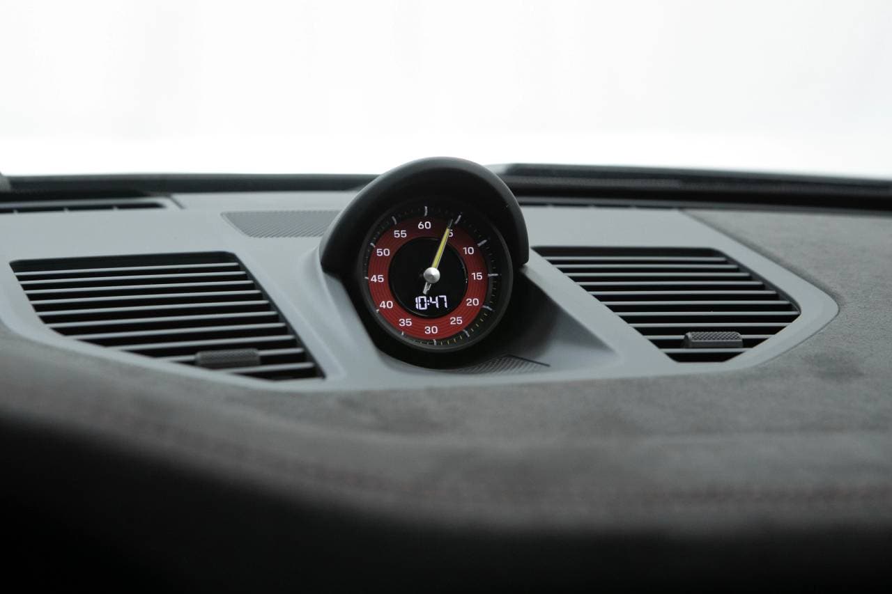 Thumbnail: 2026 Porsche 911 - 33