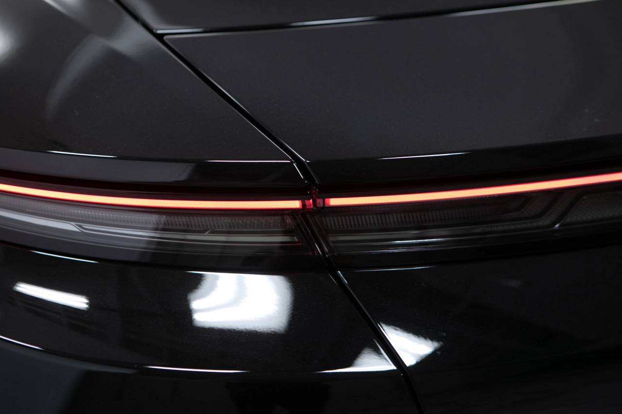 Thumbnail: 2026 Porsche Taycan - 15