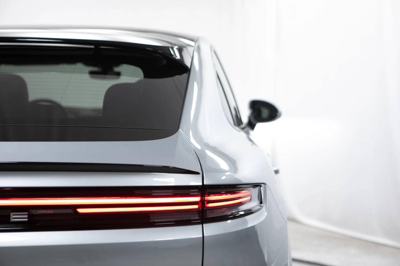 Thumbnail: 2026 Porsche  - 18