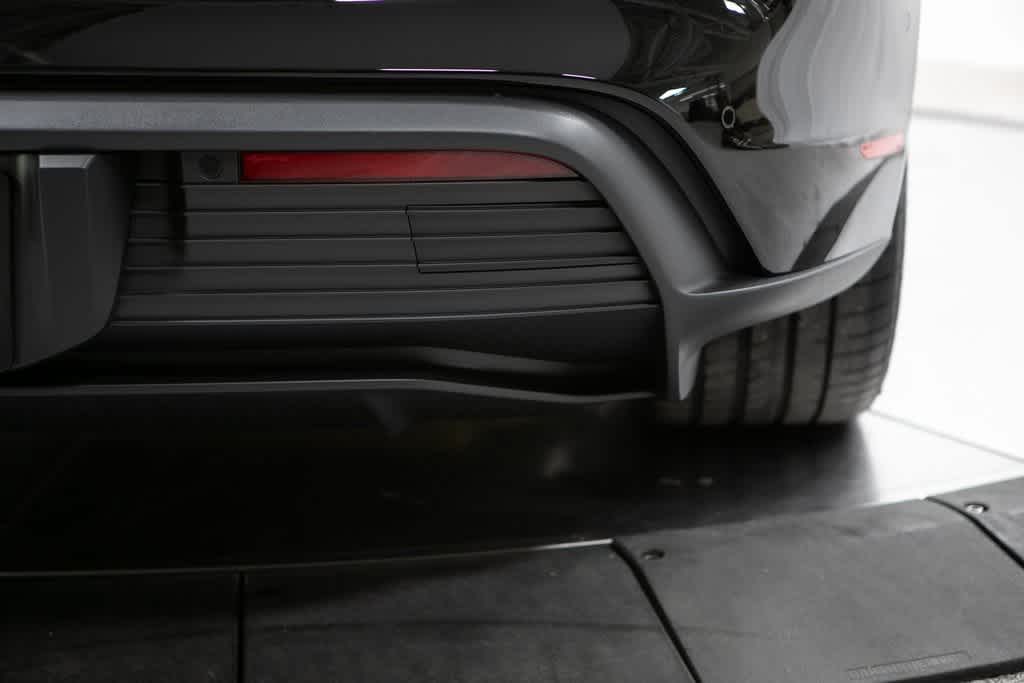 Thumbnail: 2025 Porsche Taycan - 37