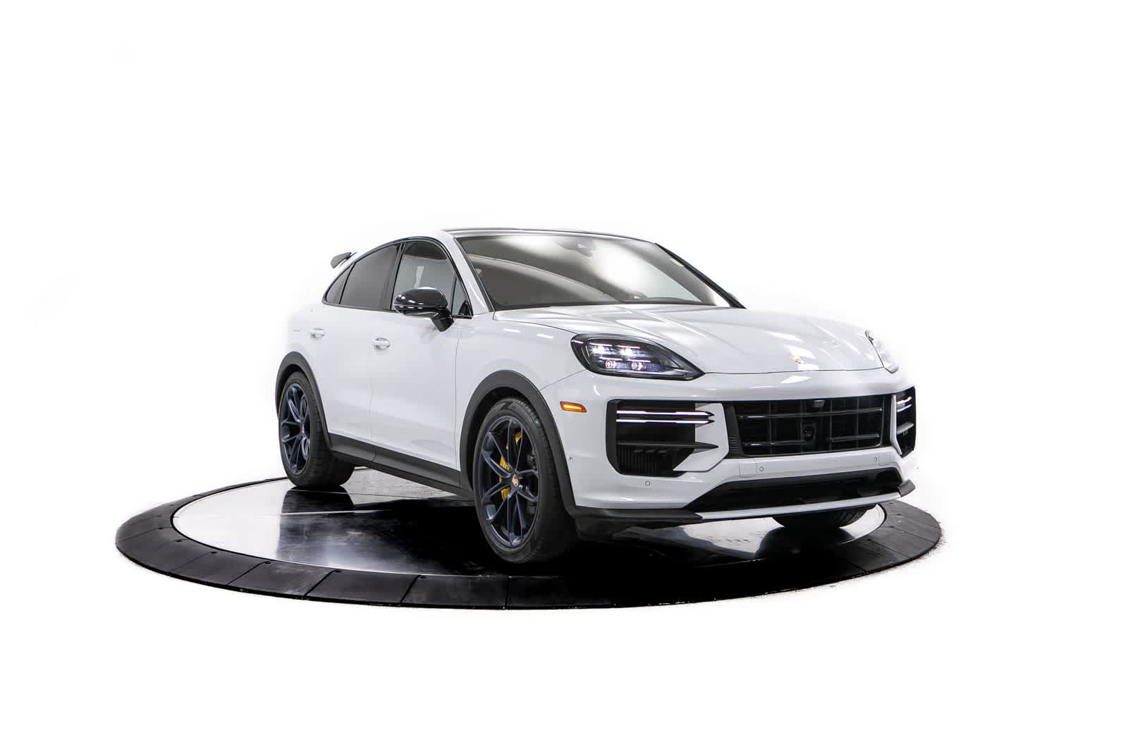 Thumbnail: 2025 Porsche Cayenne - 9