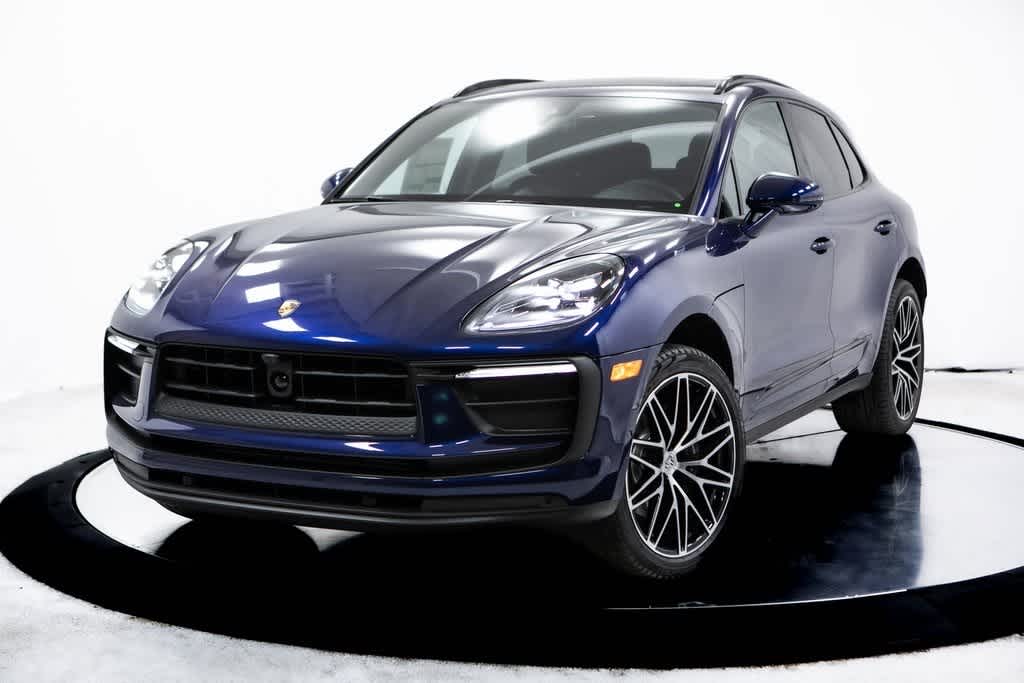 Thumbnail: 2025 Porsche Macan - 1