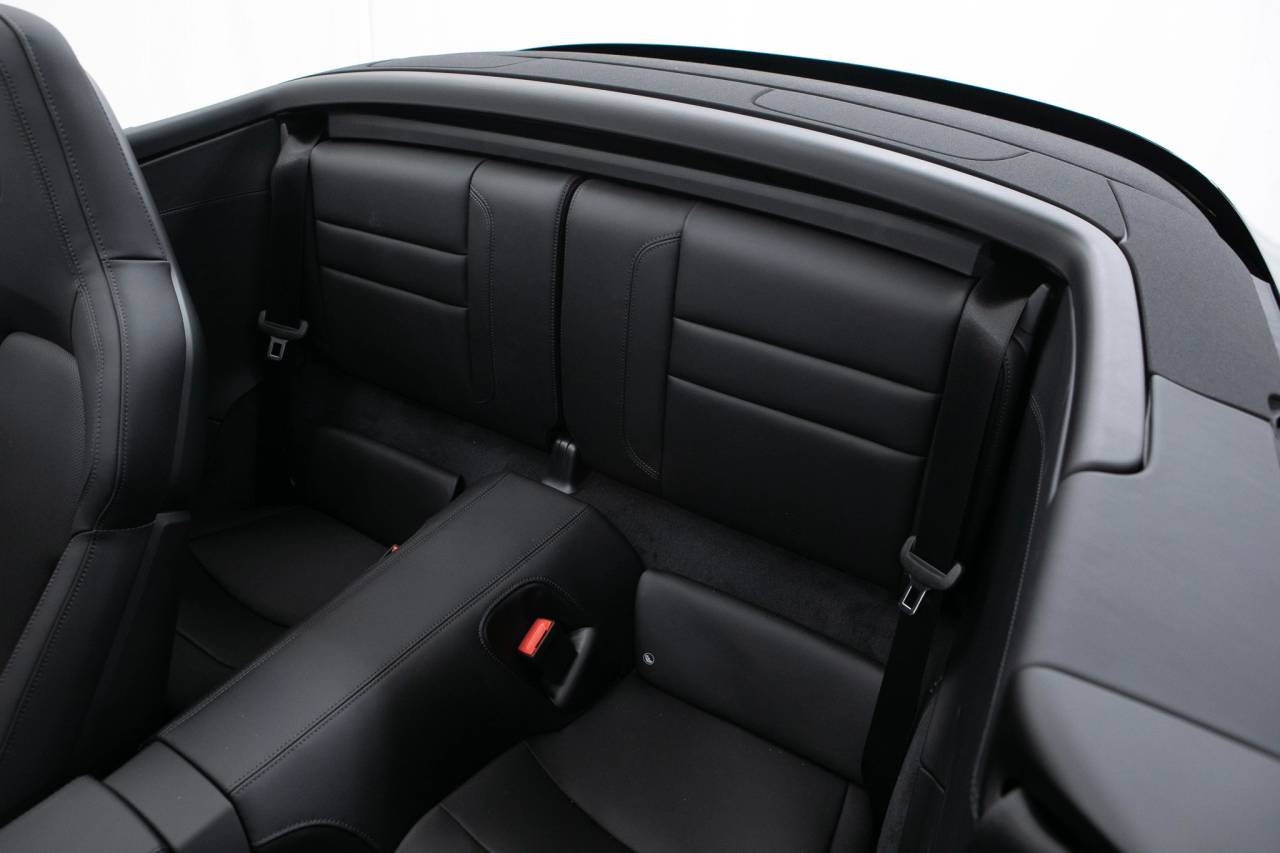 Thumbnail: 2026 Porsche 911 - 36