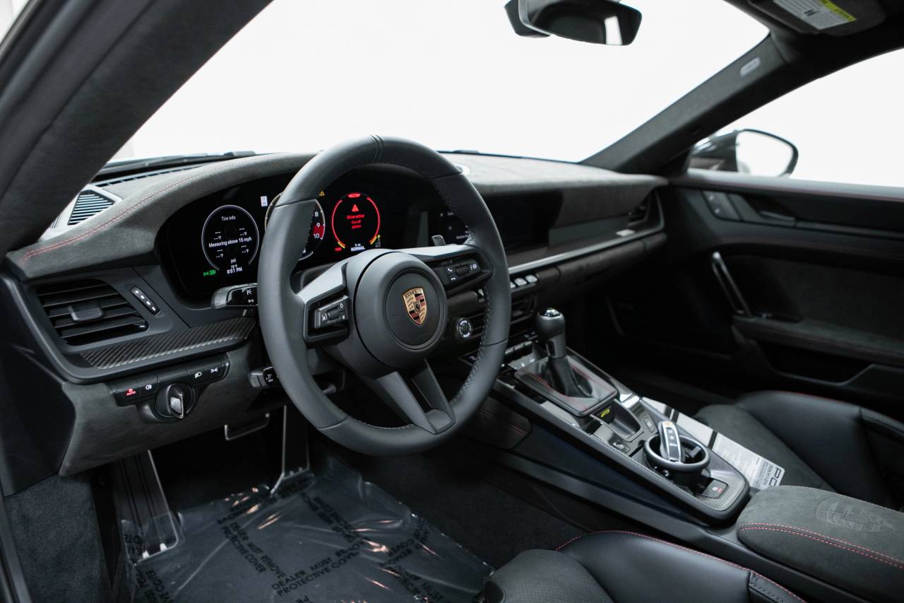 Thumbnail: 2026 Porsche 911 - 4