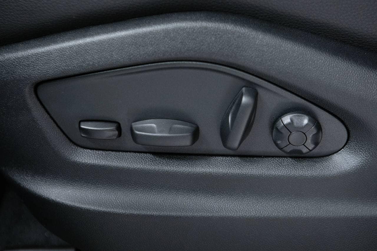 Thumbnail: 2026 Porsche Cayenne - 24