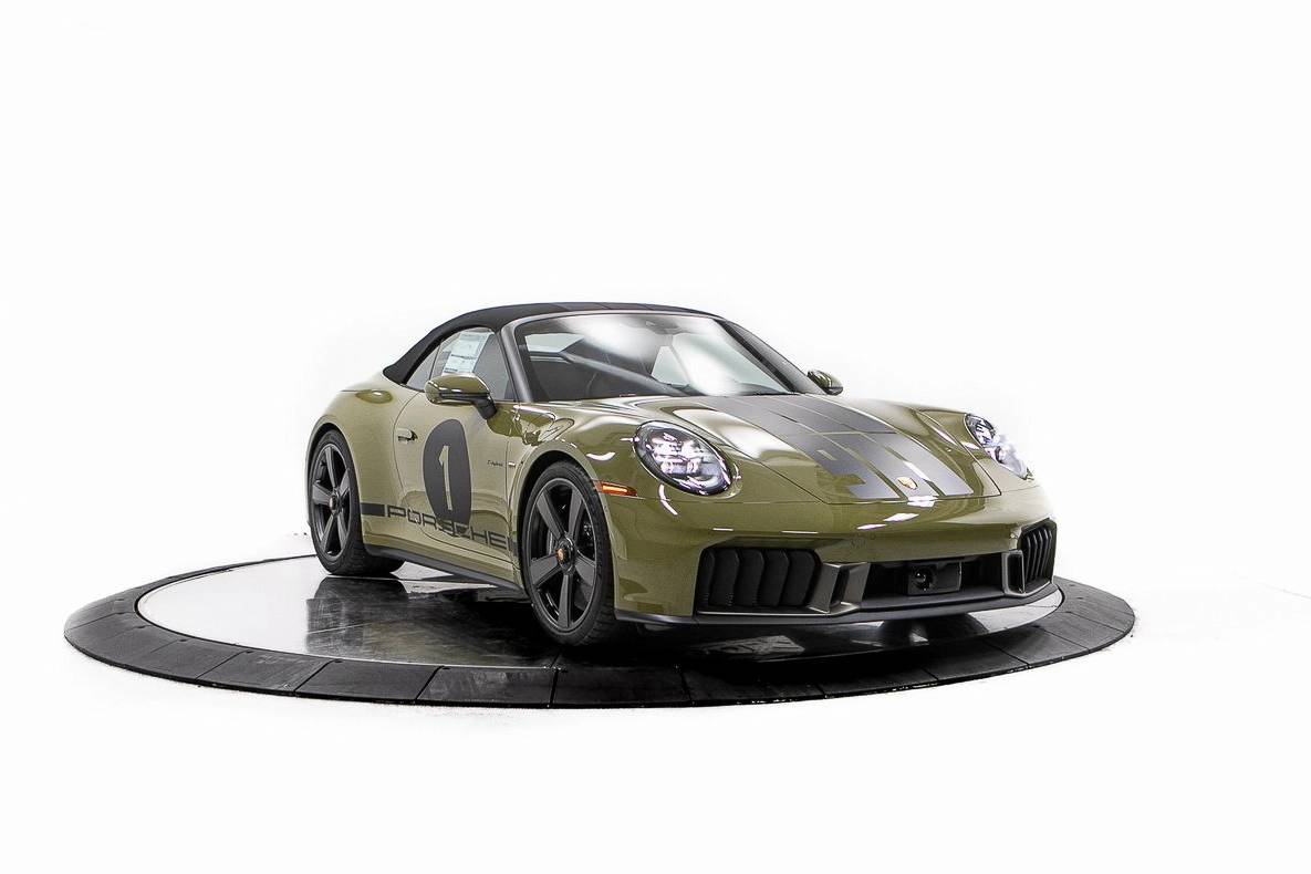 Thumbnail: 2026 Porsche 911 - 9