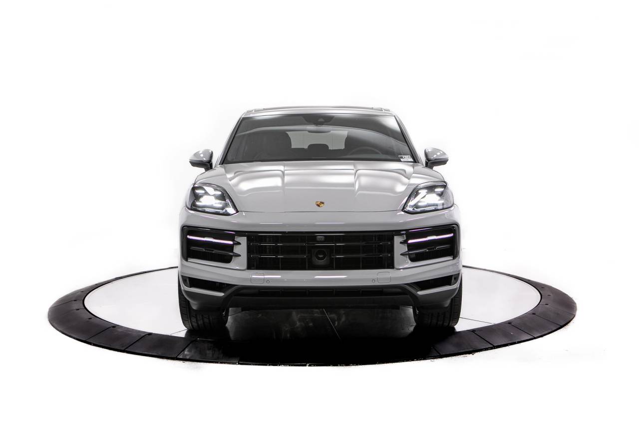 Thumbnail: 2026 Porsche Cayenne - 10