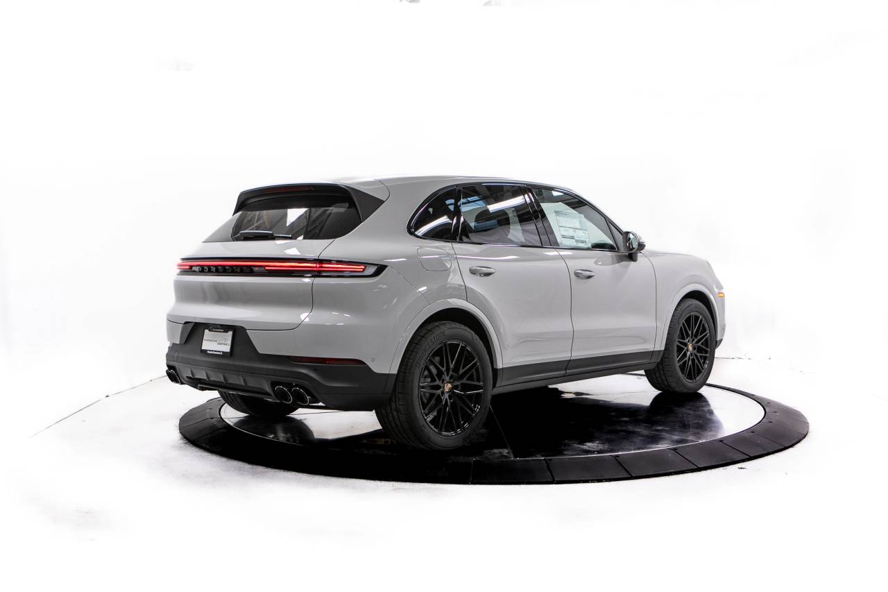 Thumbnail: 2026 Porsche Cayenne - 7