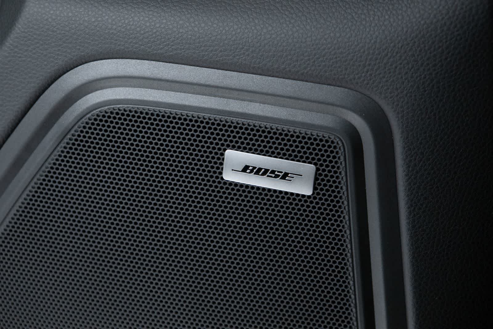 Thumbnail: 2026 Porsche Macan - 34