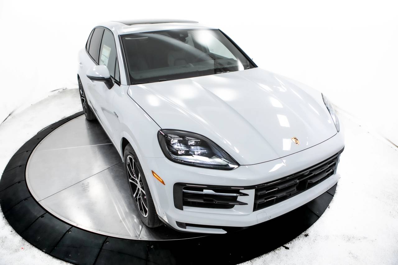 Thumbnail: 2025 Porsche Cayenne - 21