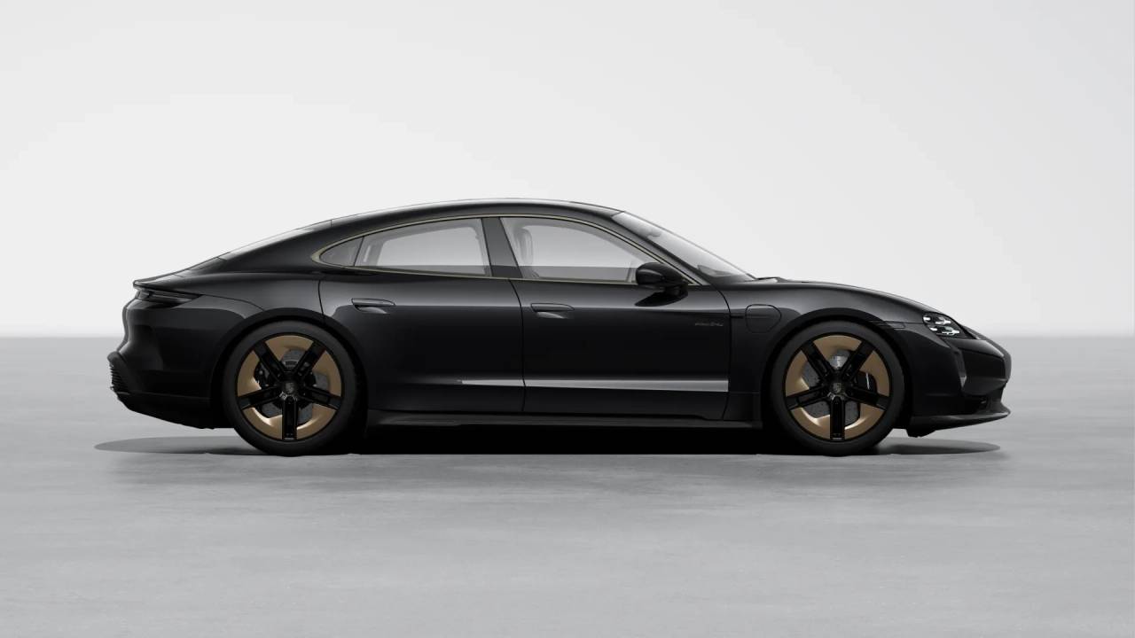 Thumbnail: 2026 Porsche Taycan - 7