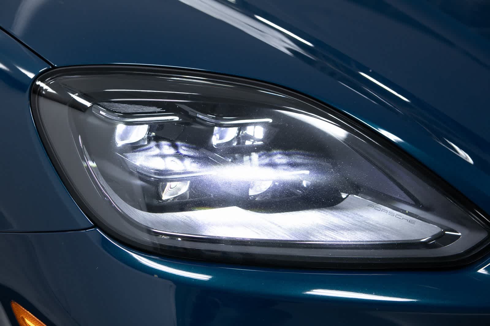 Thumbnail: 2024 Porsche Cayenne - 35