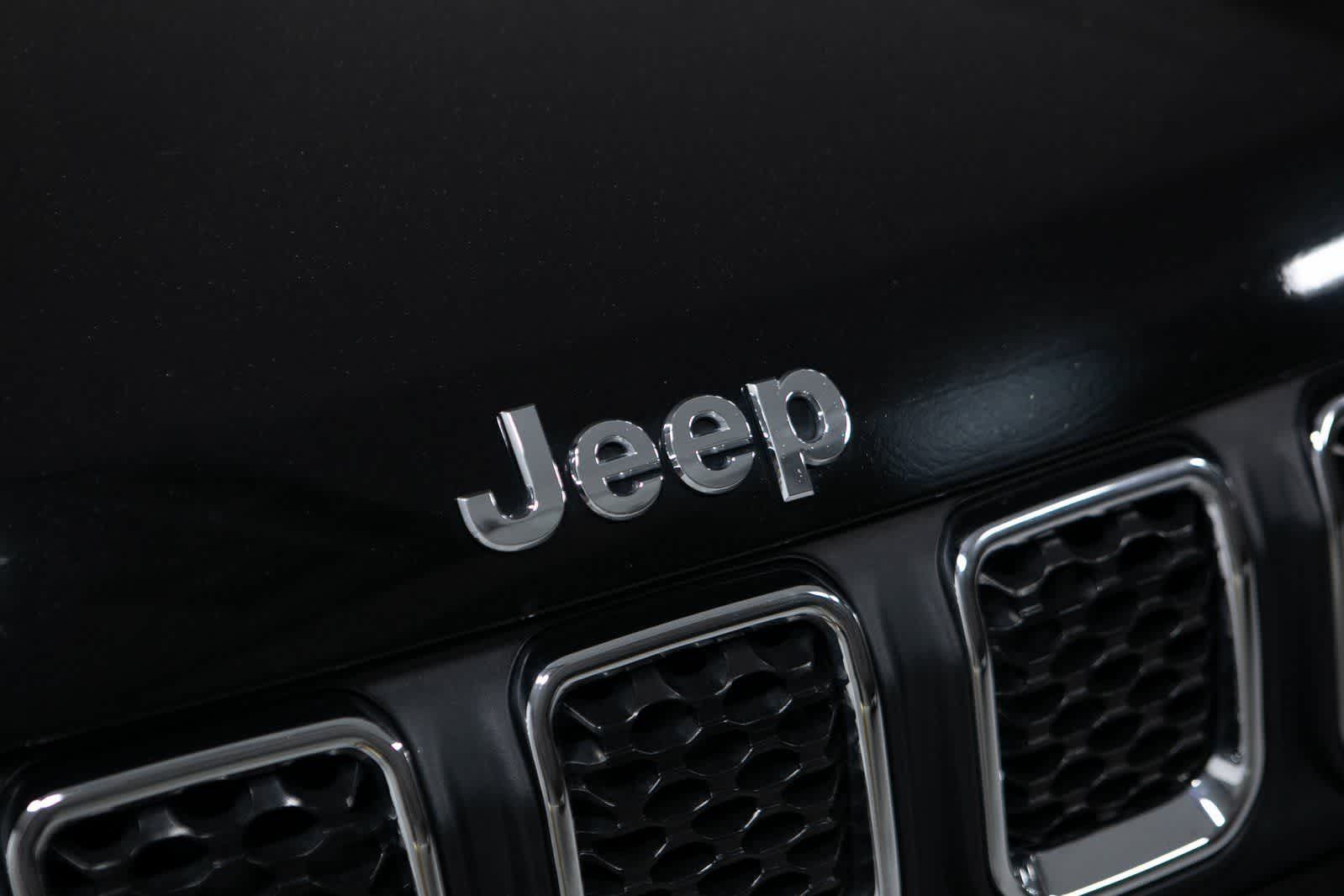 Thumbnail: 2023 Jeep Compass - 29