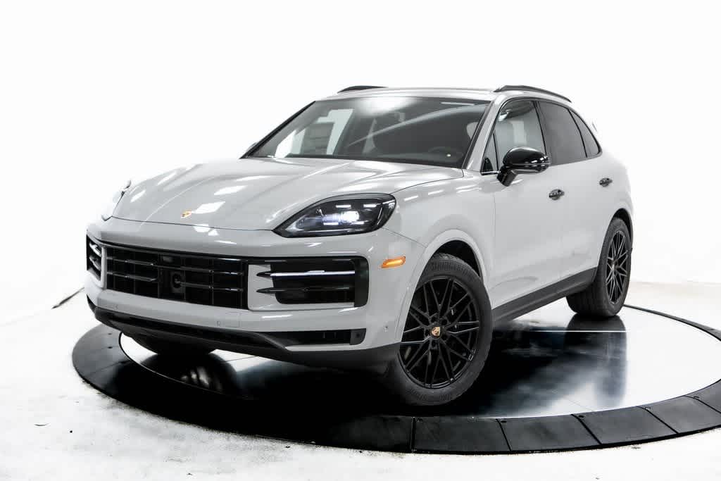 Thumbnail: 2025 Porsche Cayenne - 1