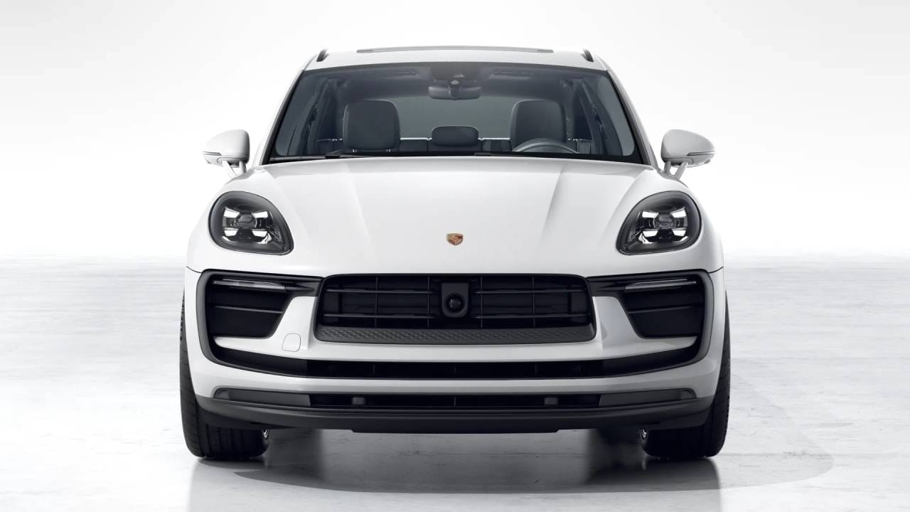 Thumbnail: 2026 Porsche Macan - 9