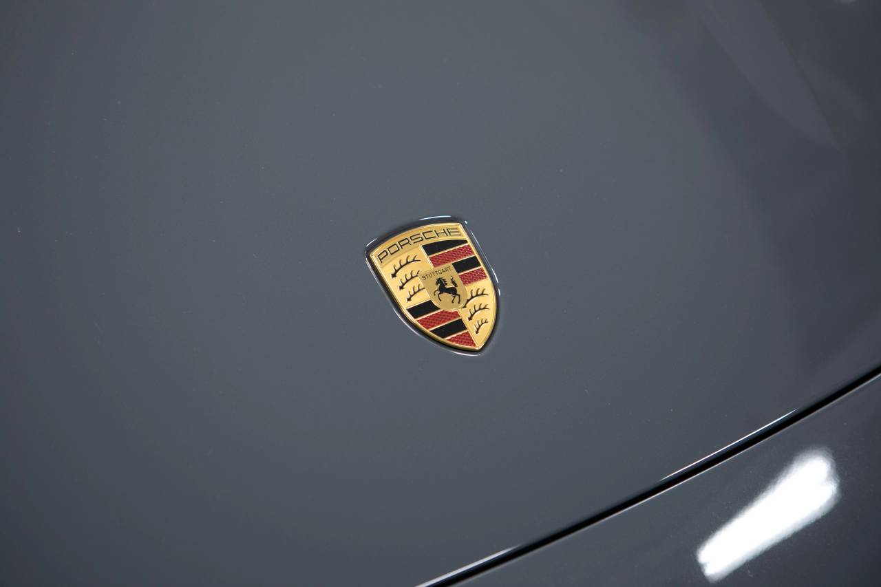 Thumbnail: 2025 Porsche Taycan - 16