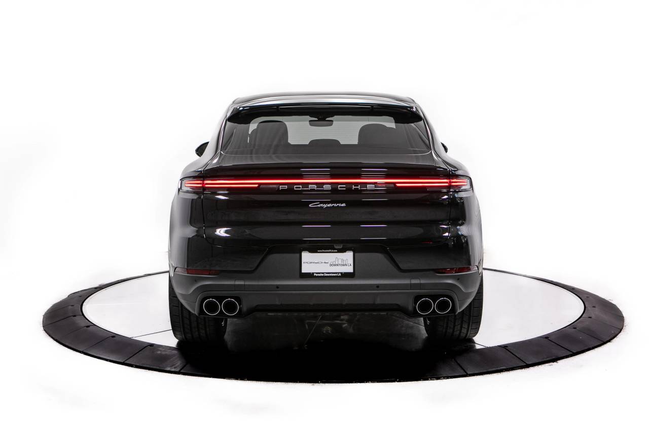 Thumbnail: 2026 Porsche  - 6