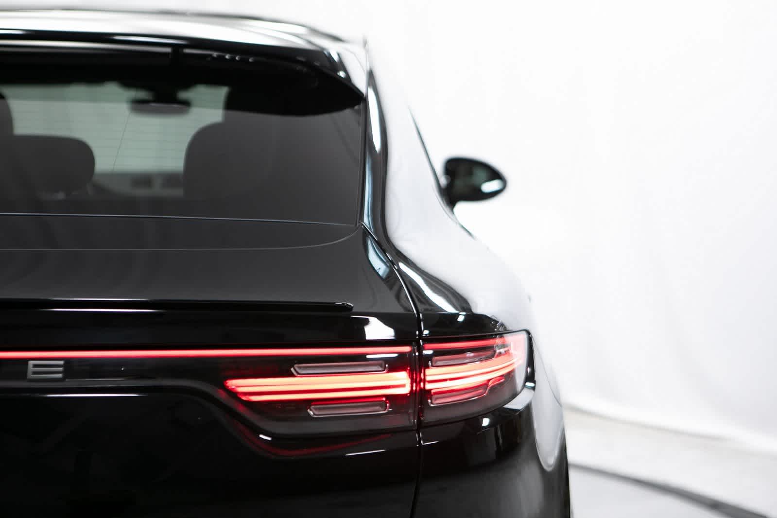 Thumbnail: 2022 Porsche Cayenne - 34