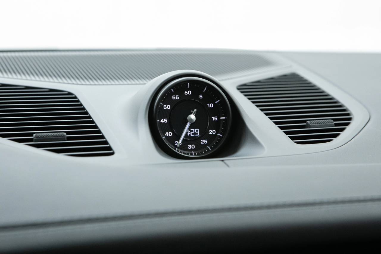 Thumbnail: 2026 Porsche  - 31