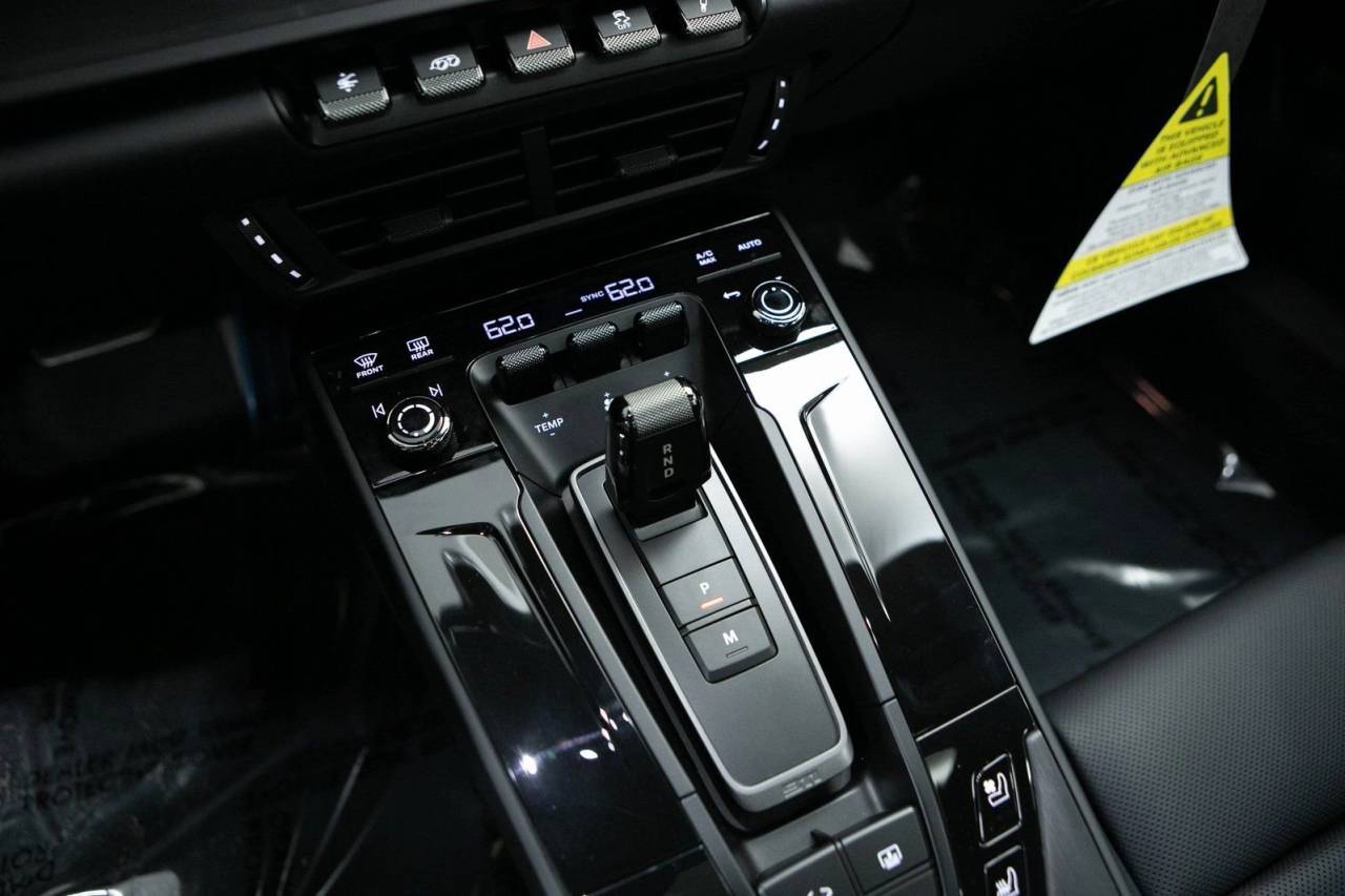 Thumbnail: 2026 Porsche 911 - 29